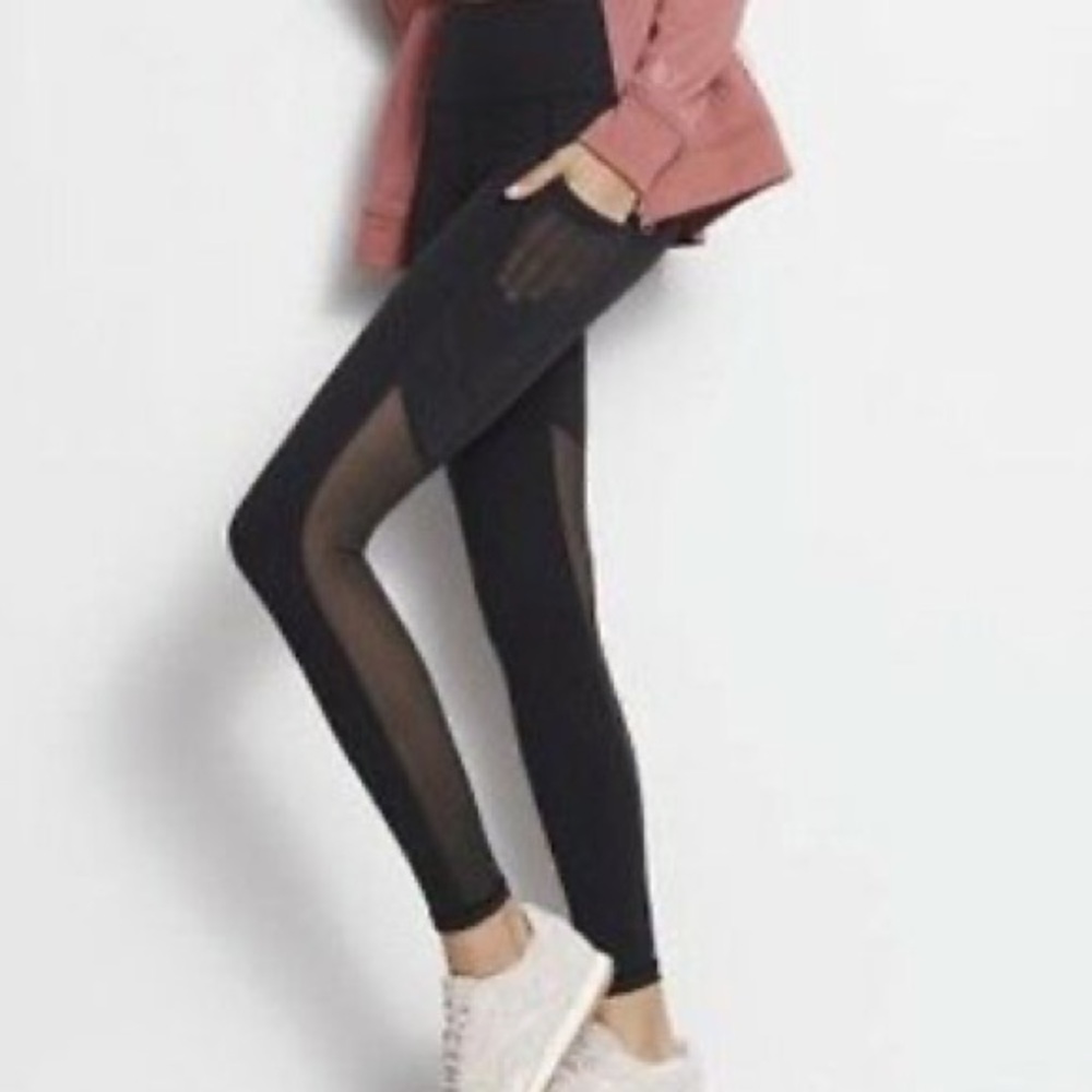 Victoria Sport Mesh Leggings